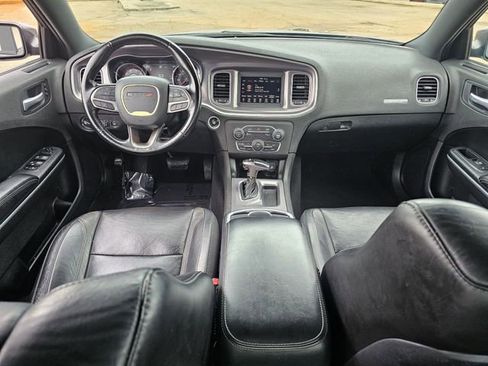 Used 2021 Dodge Charger SXT w/ Leather Interior Group image 8