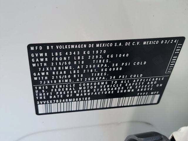 Used 2024 Volkswagen Taos SE FWD image 29