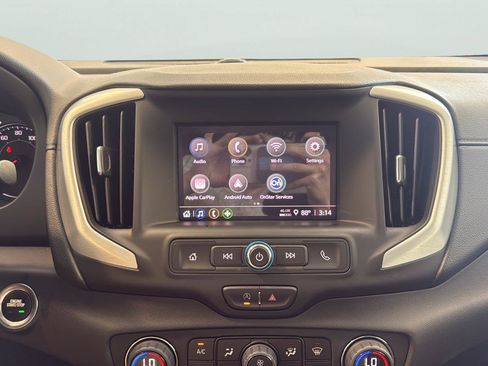 Used 2023 GMC Terrain SLE w/ Driver Convenience Package AWD/4WD image 18