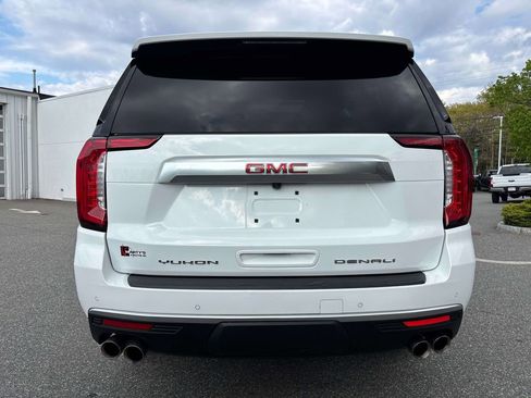 Used 2022 GMC Yukon Denali w/ Max Trailering Package AWD/4WD image 4