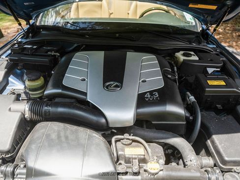 Used 2010 Lexus SC 430 Convertible RWD image 21