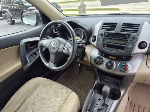 Used 2011 Toyota RAV4 4WD w/ Base L4 Extra Value Pkg image 14