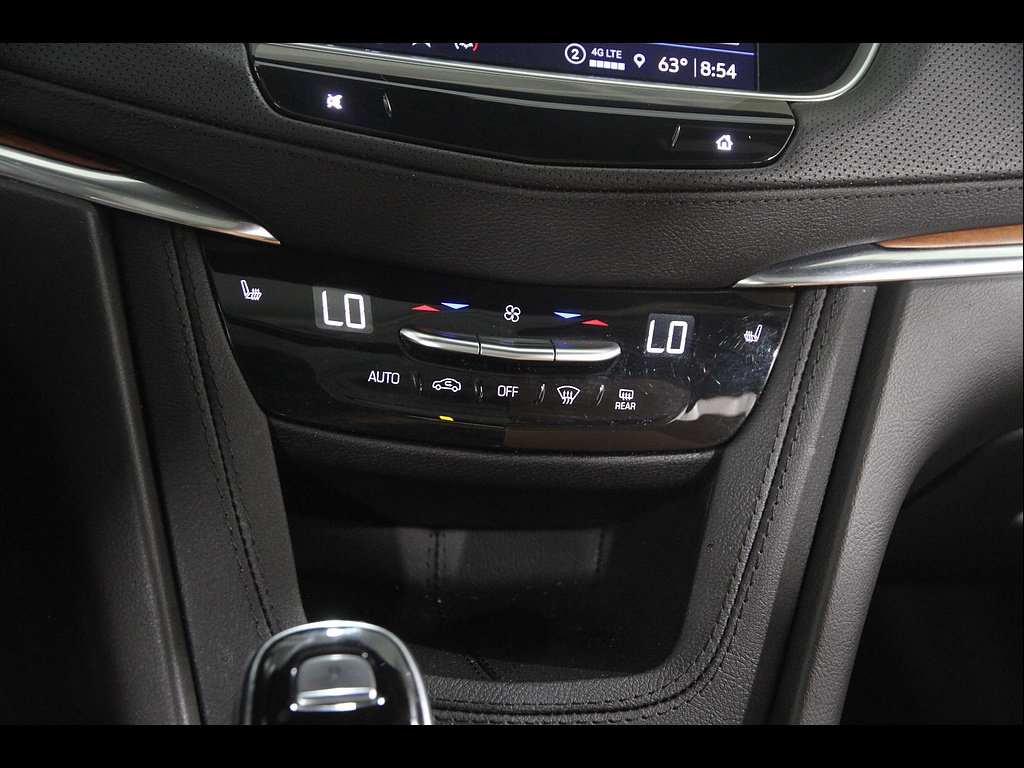 Used 2023 Cadillac XT5 Premium Luxury w/ LPO, Floor Liner Package AWD/4WD image 16