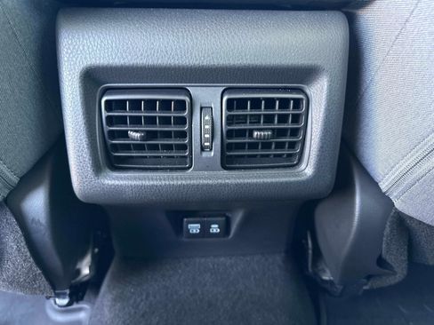 Used 2025 Toyota Camry LE image 17