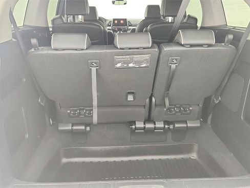 Used 2024 Honda Odyssey Elite image 39