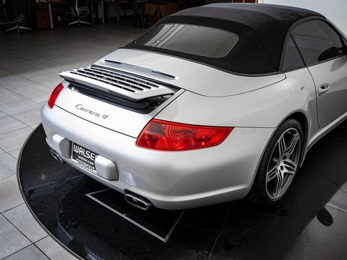 Used 2008 Porsche 911 Carrera 4 image 24