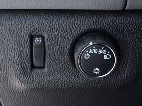 Used 2021 Chevrolet Colorado W/T w/ WT Convenience Package image 22