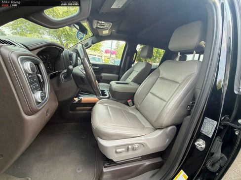 Used 2019 GMC Sierra 1500 SLT w/ SLT Premium Plus Package AWD/4WD image 15