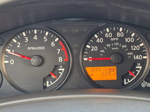 Used 2015 Nissan Frontier SV RWD image 14
