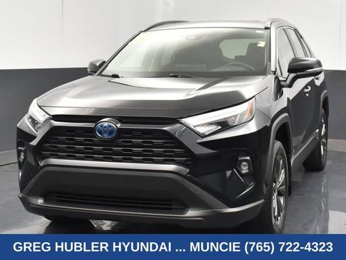 Used 2024 Toyota RAV4 XLE Premium w/ Weather Package AWD/4WD image 15