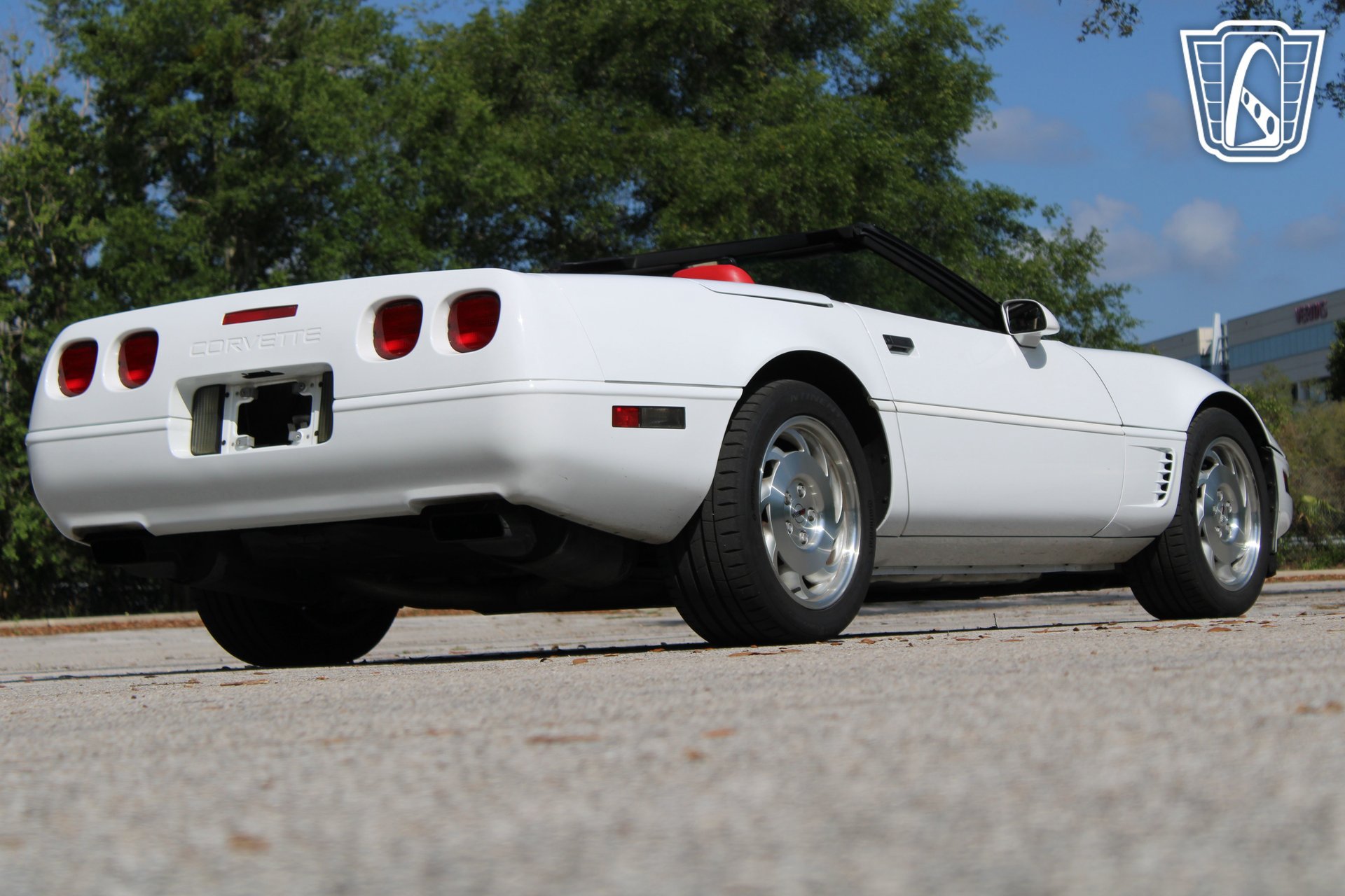 Used 1995 Chevrolet Corvette Convertible RWD image 8