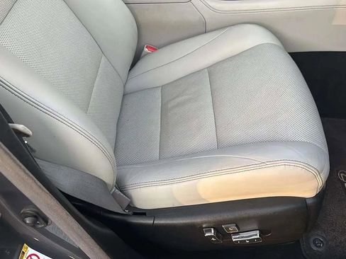 Used 2013 Lexus LS 460 L image 27