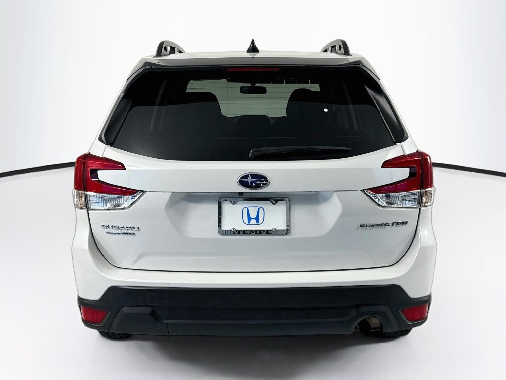 Used 2024 Subaru Forester Premium AWD/4WD image 6