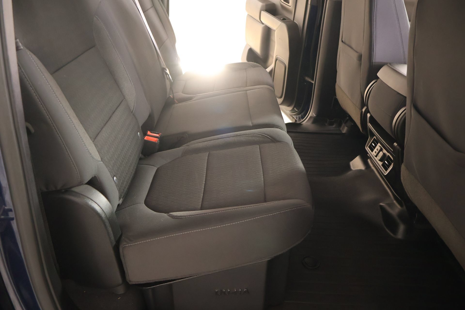 Used 2020 Chevrolet Silverado 1500 LT w/ Texas Edition AWD/4WD image 14