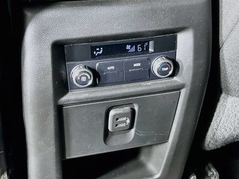 Used 2020 Chevrolet Traverse LS w/ LPO, Blackout Package FWD image 32