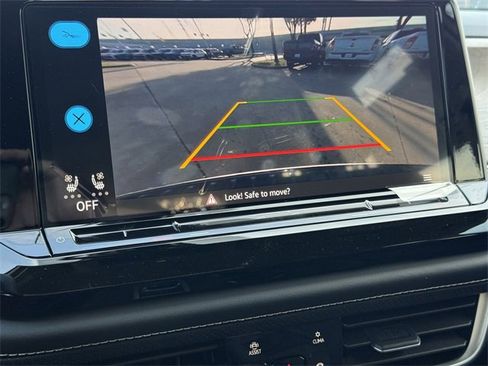 New 2026 Volkswagen Atlas SE image 16