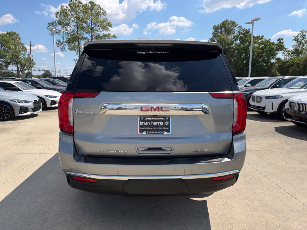Used 2023 GMC Yukon XL SLT w/ SLT Luxury Package RWD image 4