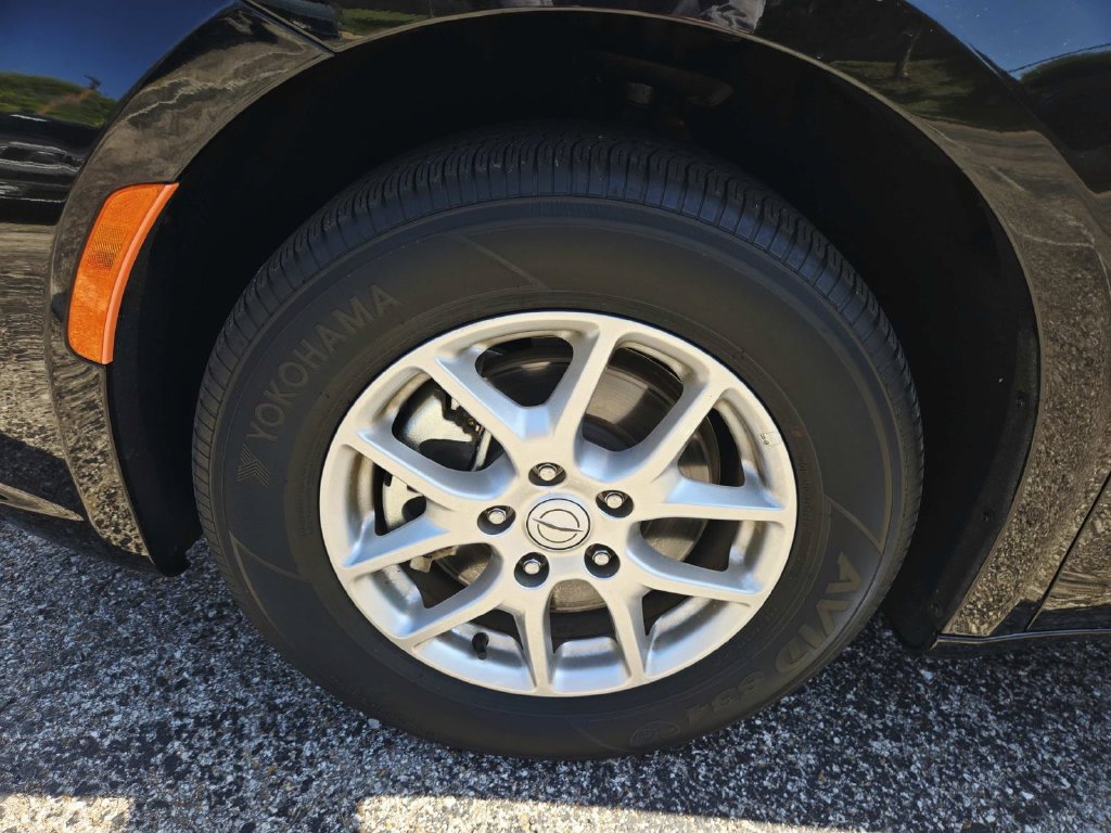 Used 2025 Chrysler Pacifica Select FWD image 18