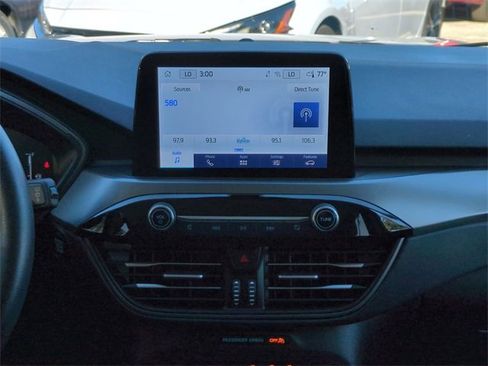 Used 2025 Ford Escape Active image 15