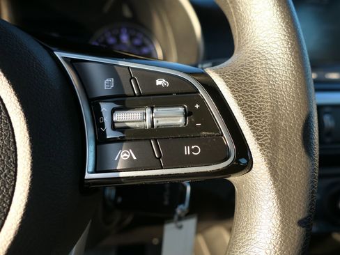 Used 2023 Kia Forte LXS w/ LXS Technology Package image 20