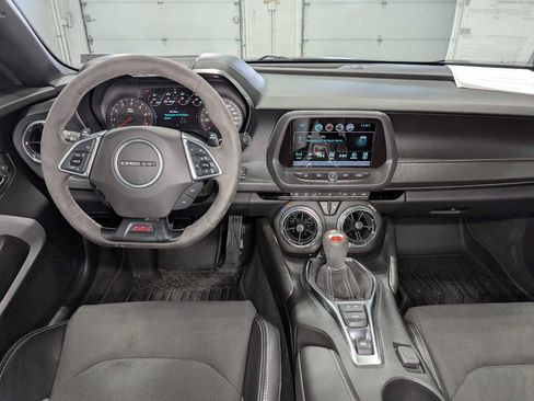 Used 2018 Chevrolet Camaro SS RWD image 16