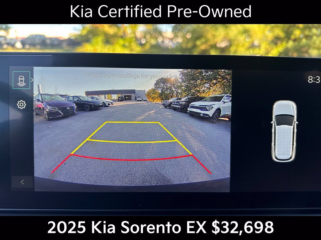 Certified 2025 Kia Sorento EX w/ Panoramic Sunroof Package AWD/4WD image 32