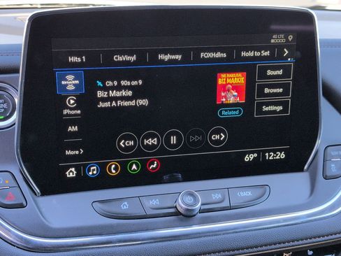 Used 2023 Chevrolet Blazer Premier image 23