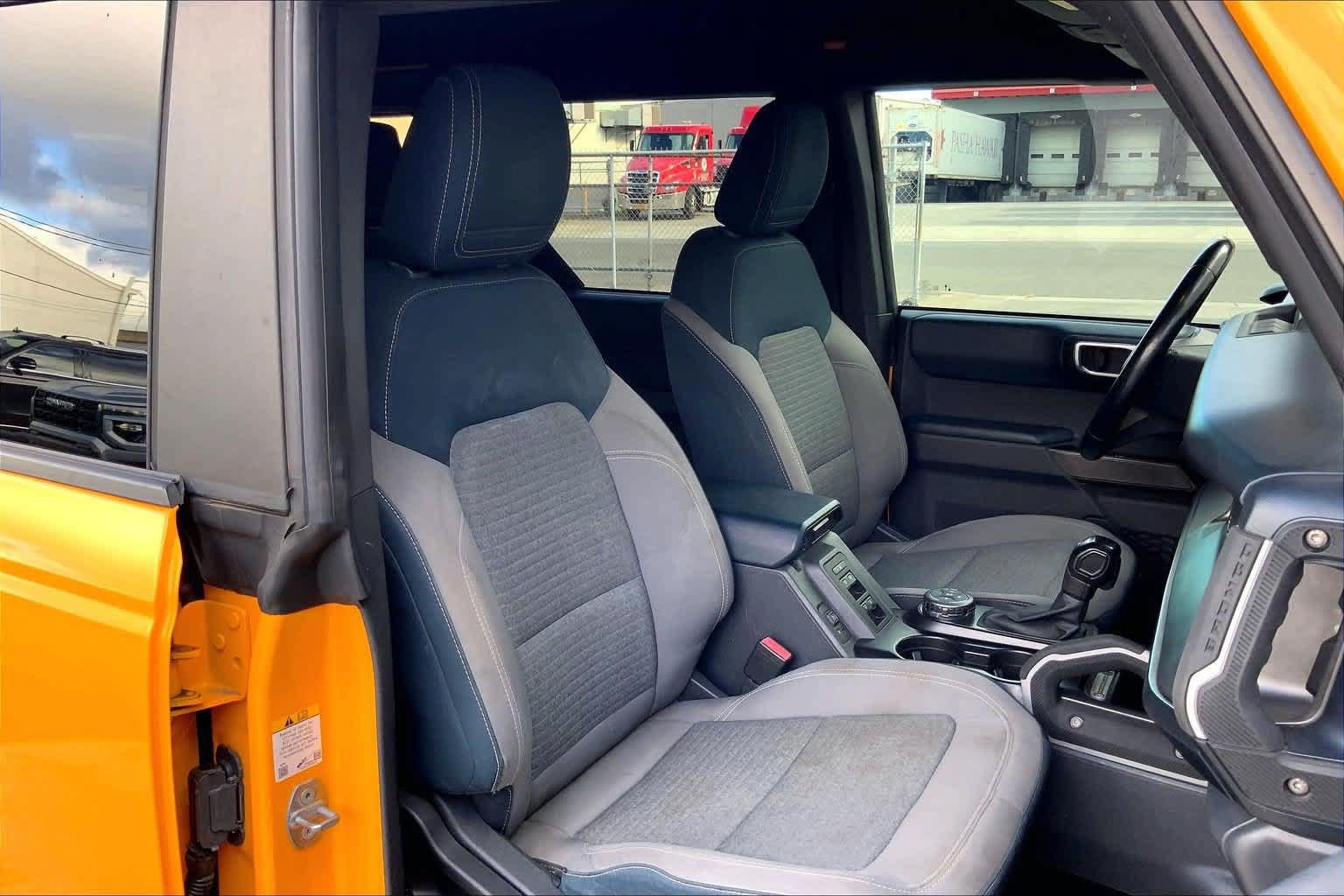 Used 2021 Ford Bronco Outer Banks AWD/4WD image 9
