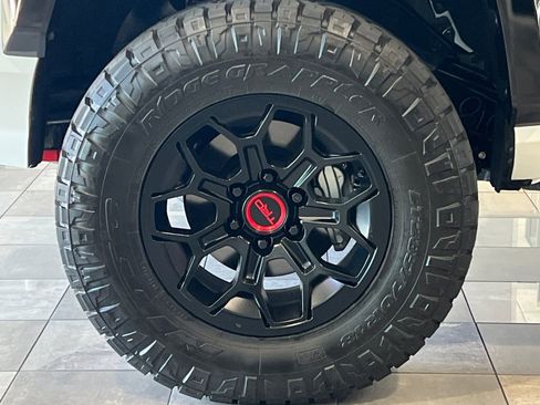 Used 2025 Toyota Tacoma TRD Pro image 32