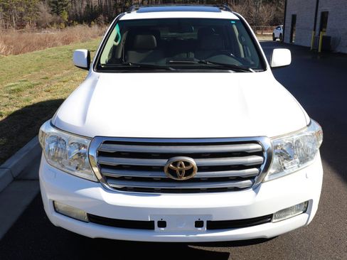 Used 2008 Toyota Land Cruiser image 2