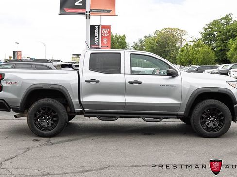 Used 2023 Chevrolet Colorado Trail Boss AWD/4WD image 18