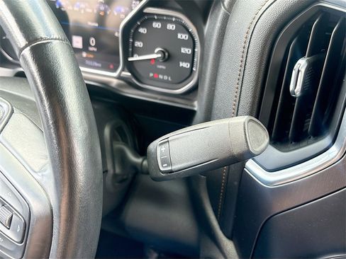Used 2020 GMC Sierra 1500 AT4 w/ AT4 Premium Package image 17