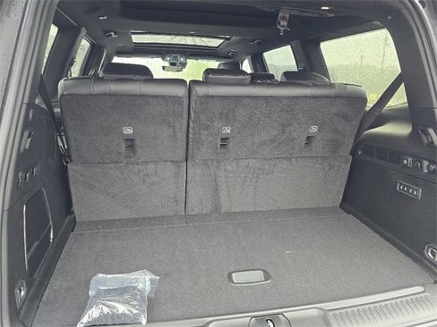 New 2025 Jeep Wagoneer Series II image 12