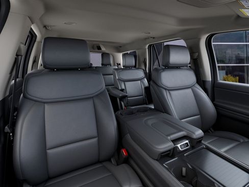 New 2027 Ford Expedition Active RWD image 12