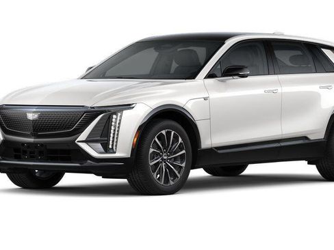 New 2025 Cadillac Lyriq Sport image 23