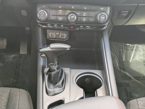 New 2026 Dodge Durango GT w/ Blacktop Package RWD image 17