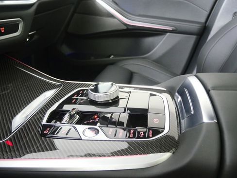 Used 2026 BMW X5 M60i image 28