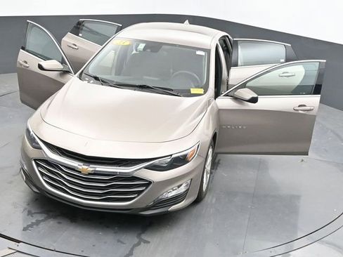 Used 2023 Chevrolet Malibu LT FWD image 39