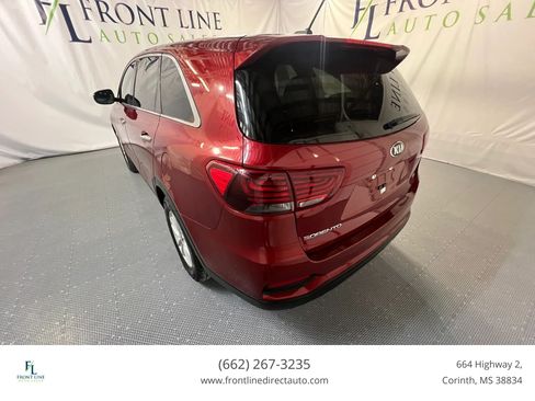 Used 2019 Kia Sorento FWD image 7