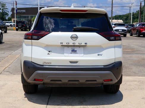 Used 2023 Nissan Rogue SV w/ SV Premium B Package FWD image 21