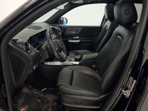 Used 2020 Mercedes-Benz GLB 250 4MATIC image 12