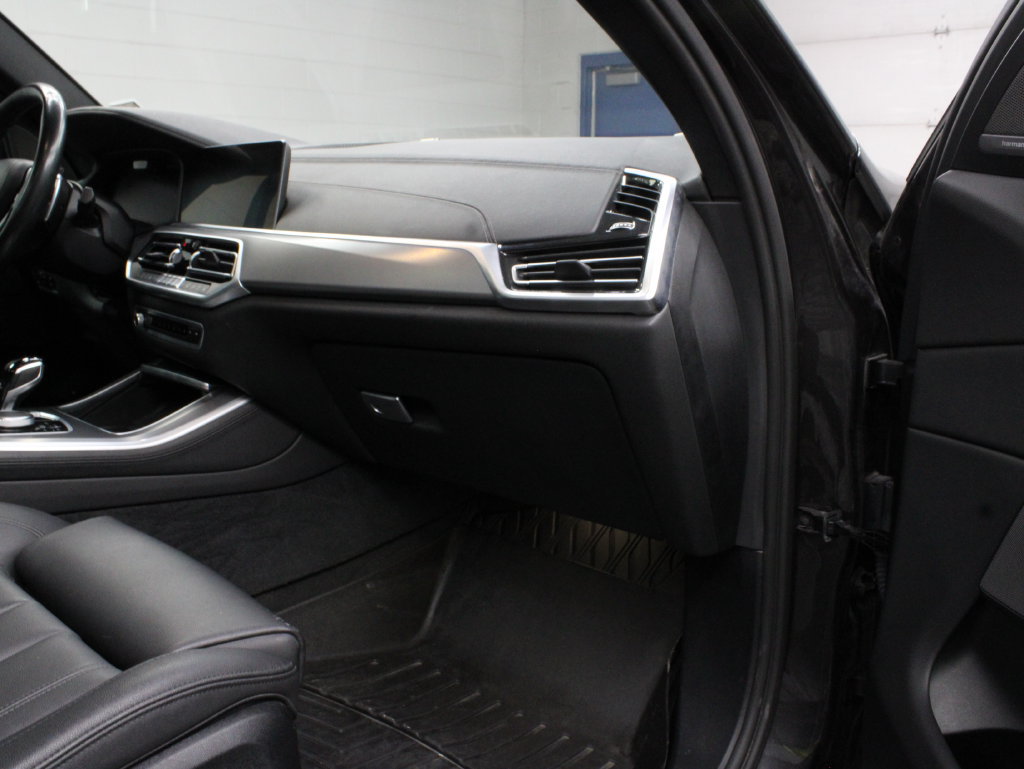 Used 2022 BMW X5 xDrive45e AWD/4WD image 36