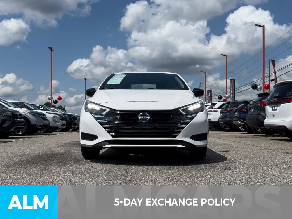 Used 2025 Nissan Versa S FWD image 3