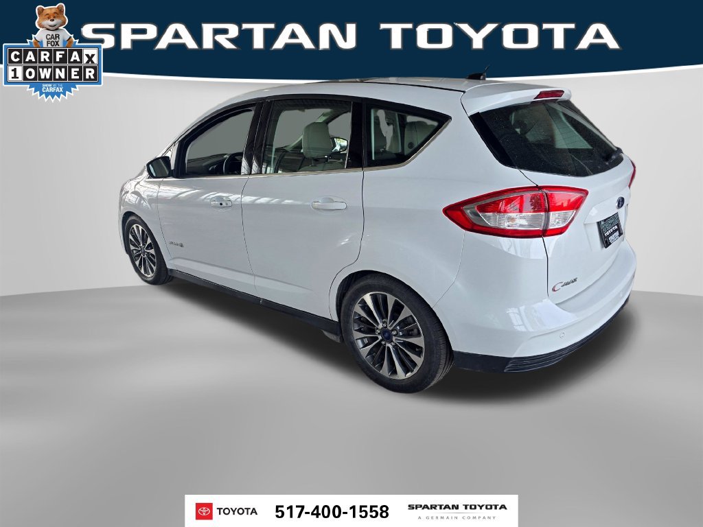 Used 2018 Ford C-MAX Titanium w/ Equipment Group 301A FWD image 10