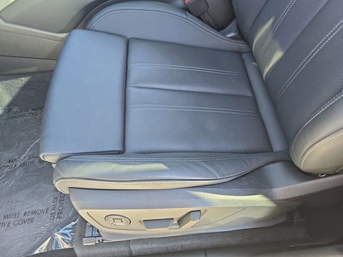 Used 2025 Audi Q6 e-tron Premium Plus w/ Premium Plus image 32