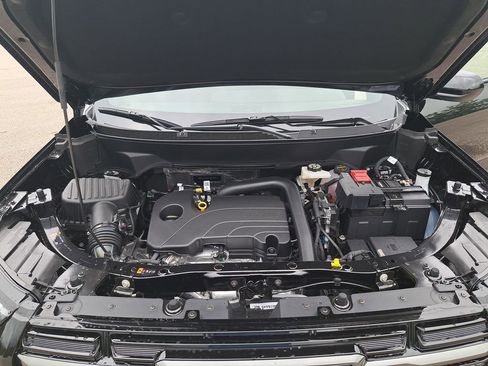 New 2026 GMC Terrain AT4 w/ LPO, Floor Liner Package image 34