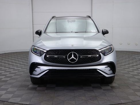 Used 2025 Mercedes-Benz GLC 300 GLC 300 image 2