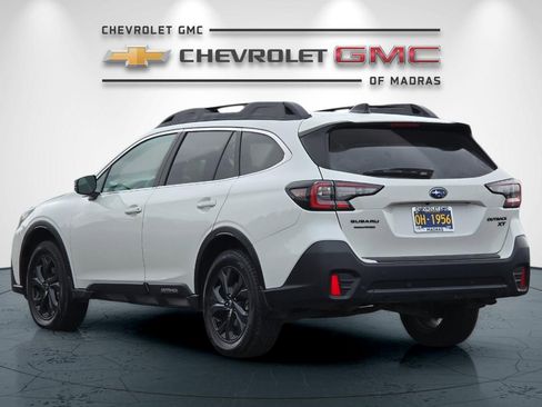 Used 2021 Subaru Outback Onyx Edition XT w/ Popular Package #2 image 5