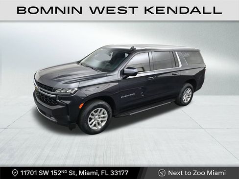 Used 2023 Chevrolet Suburban LS image 12