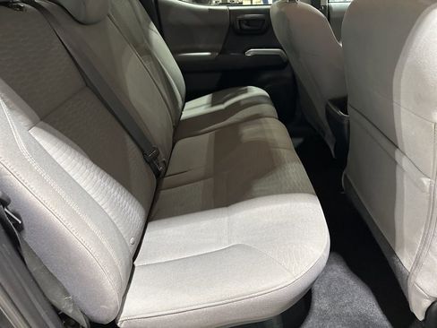 Used 2019 Toyota Tacoma SR5 image 19